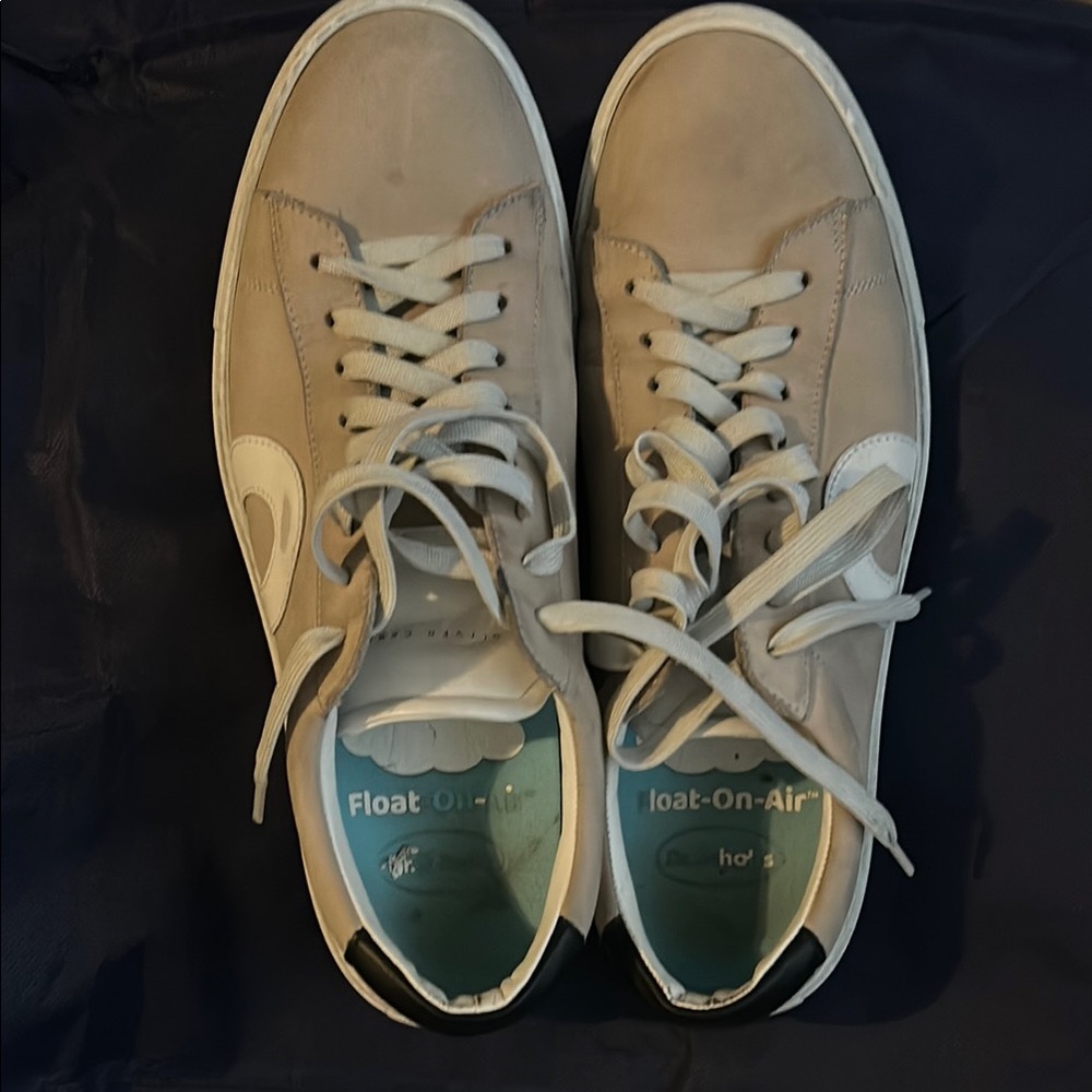 Men's Tan Sneakers